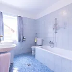 Apartment Isabelle *
